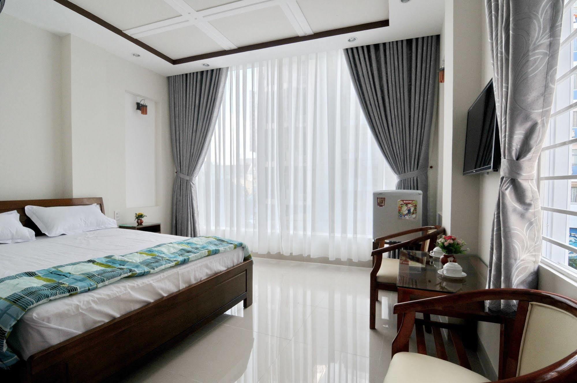Duy Phuoc Hotel Nha Trang Exterior foto